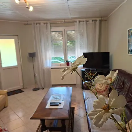 Gaestehaus Neumann 3* Bük