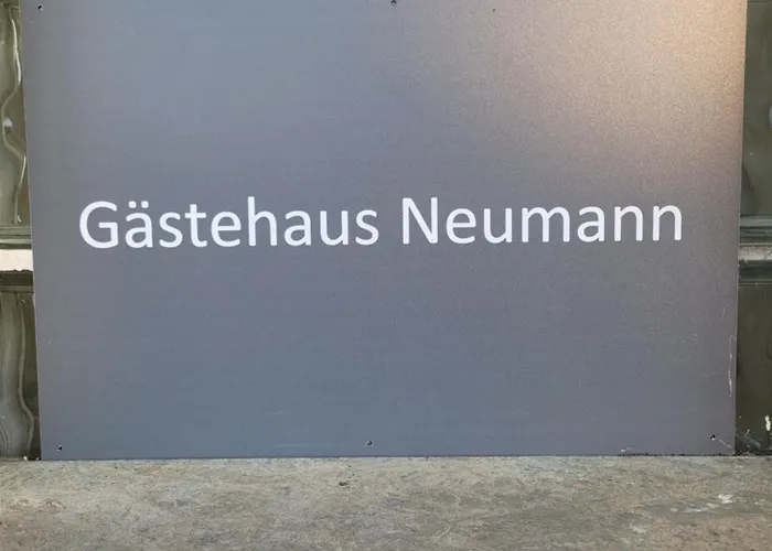 Gaestehaus Neumann 3*